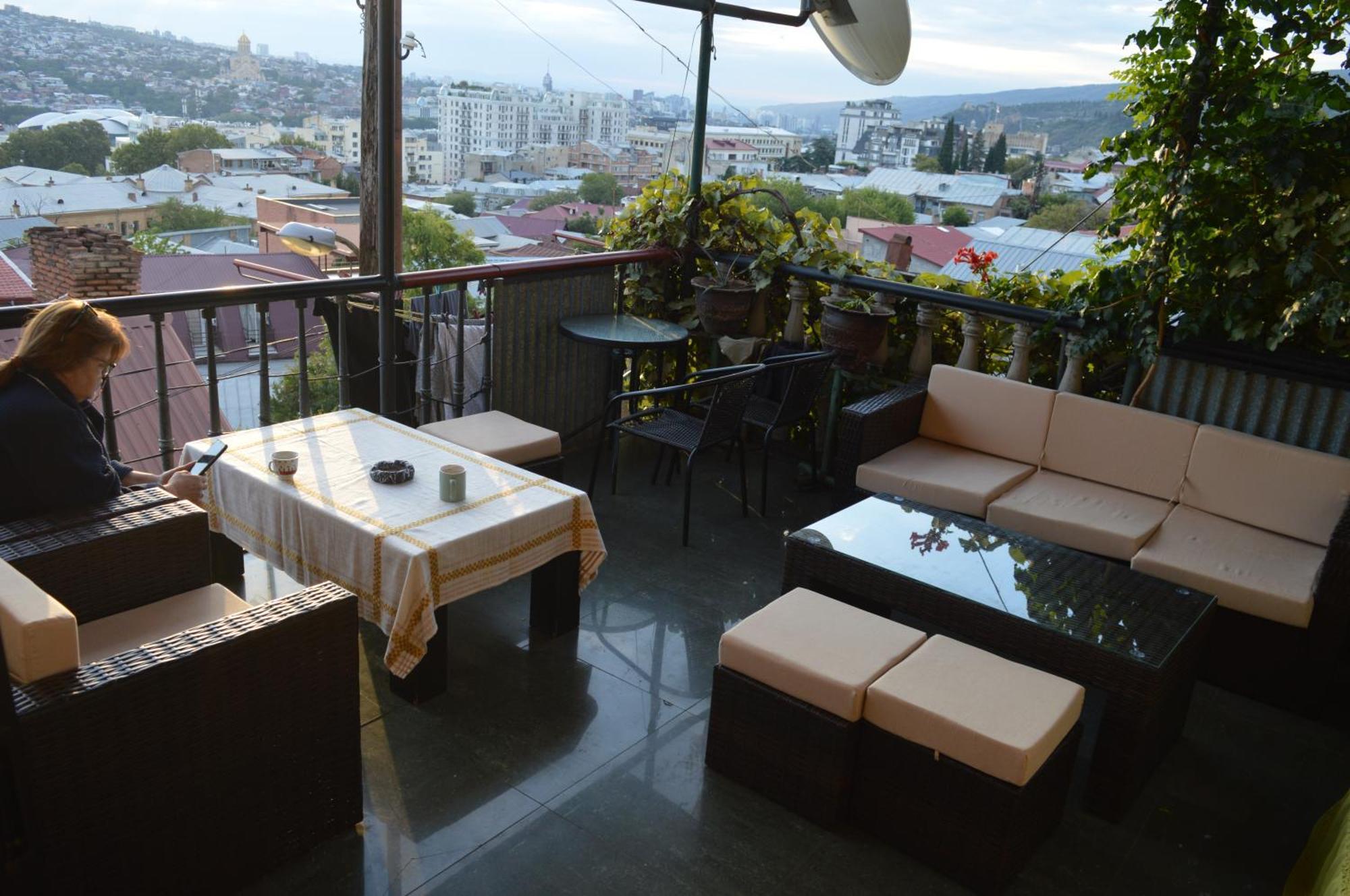Terasa Mtacminda Apartment Tbilisi Exterior foto
