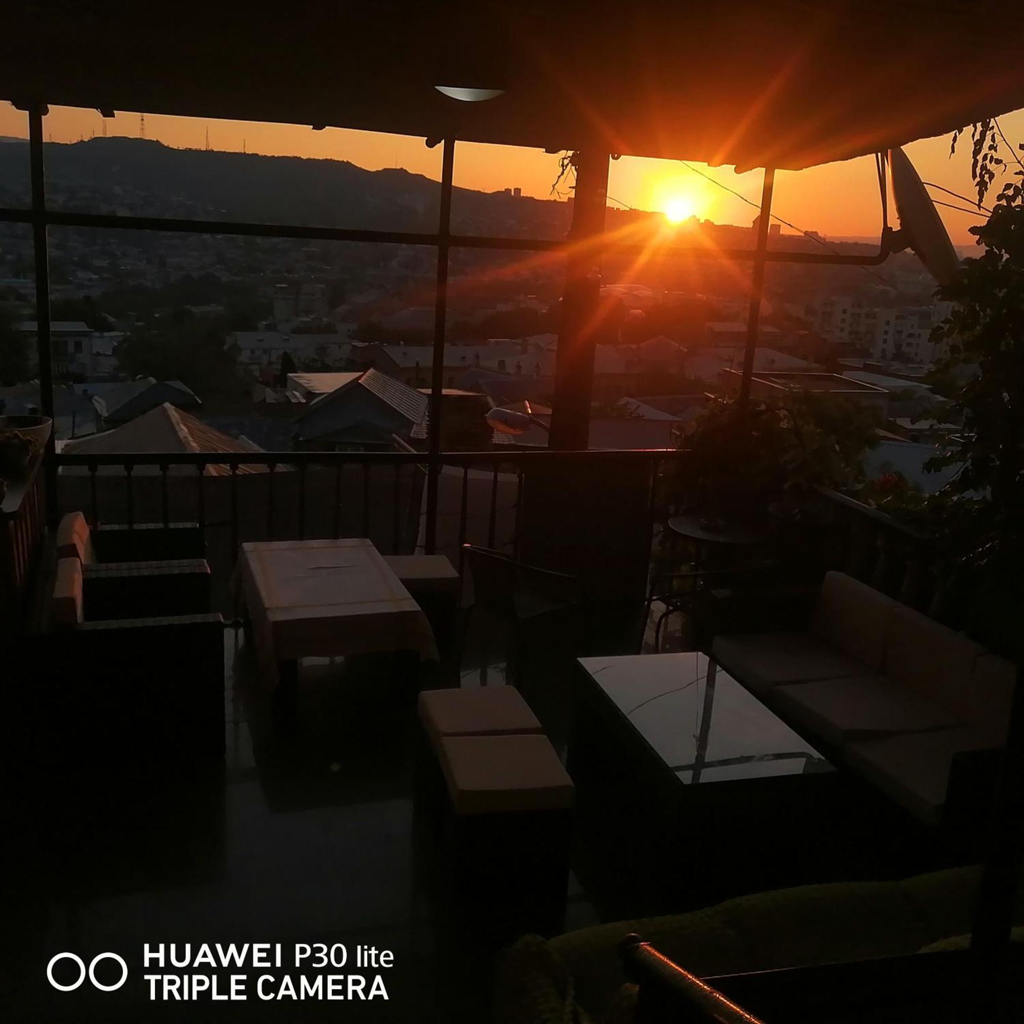 Terasa Mtacminda Apartment Tbilisi Cameră foto