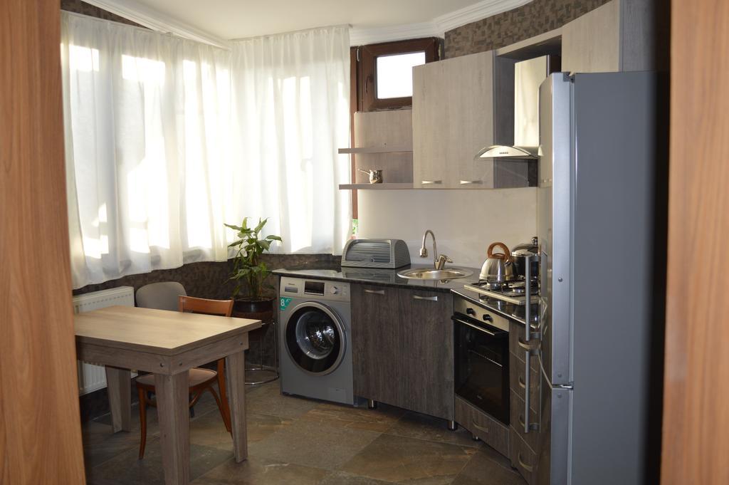 Terasa Mtacminda Apartment Tbilisi Exterior foto